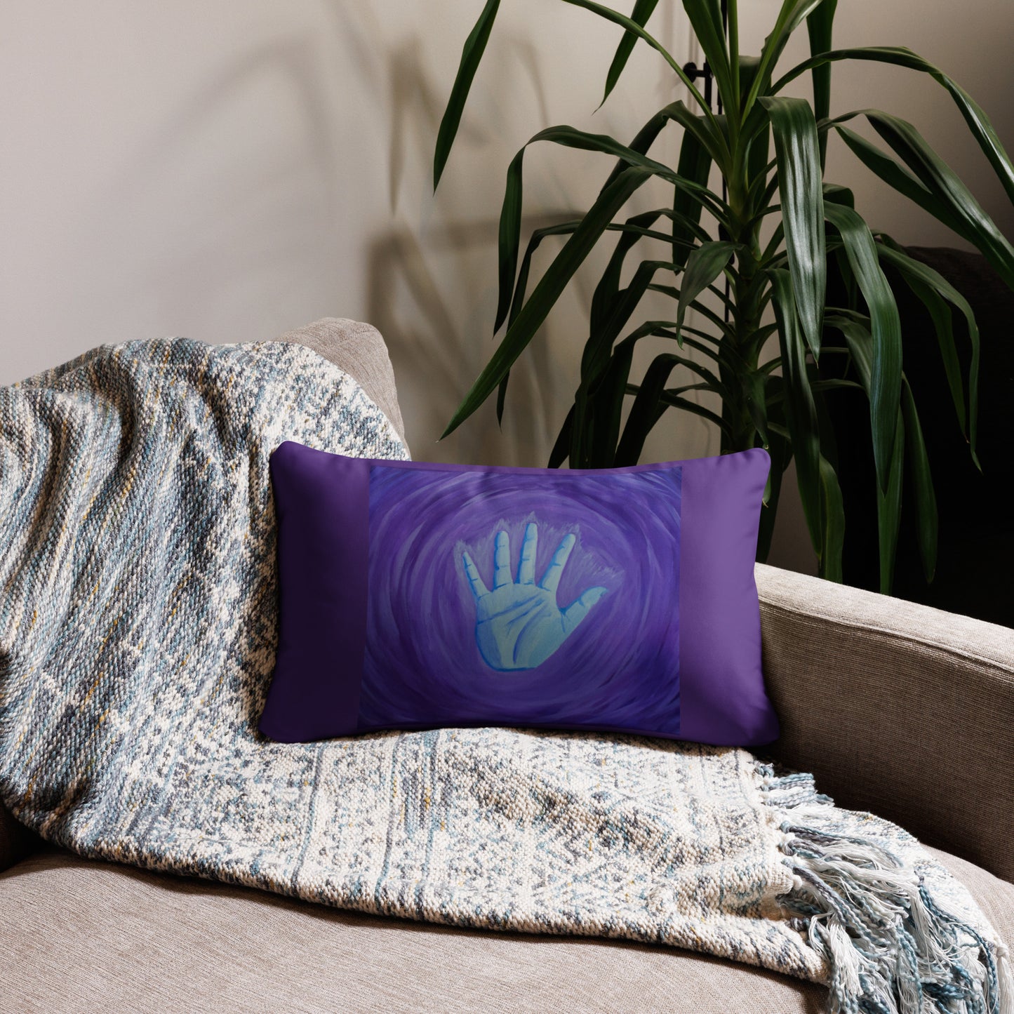 Artist Palm Basic Pillow