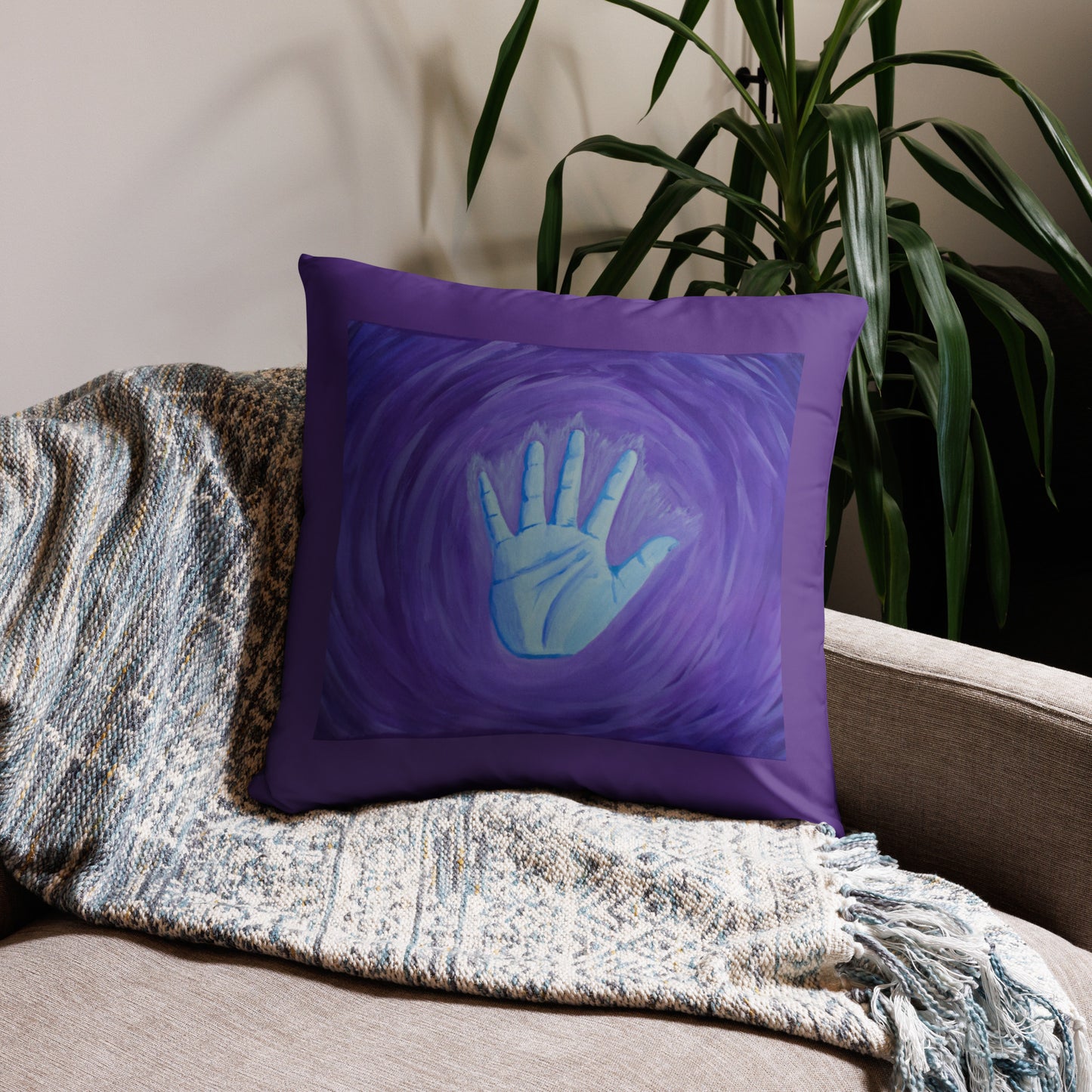 Artist Palm Basic Pillow